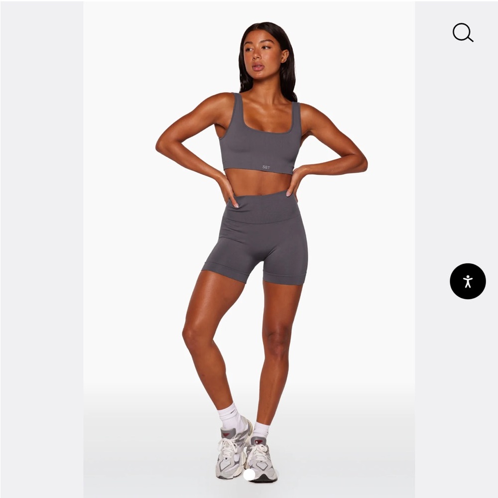 NWT — SET Active SCULPTFLEX Pebble Bike Shorts